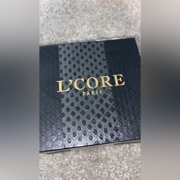 Black Mamba Rejuvenating Mask - Picture 4 of 6